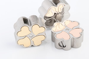 アッシュペンダント